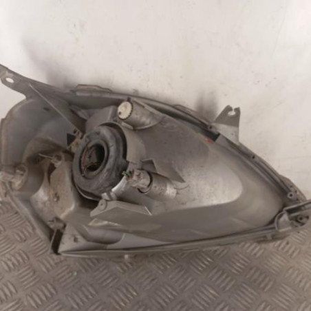 Optique avant principal gauche (feux)(phare) TOYOTA YARIS 1