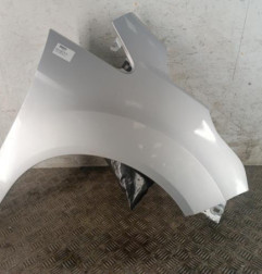 Aile avant droit FORD B-MAX Photo n°1