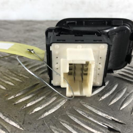 Interrupteur de leve vitre avant gauche CITROEN C3 3