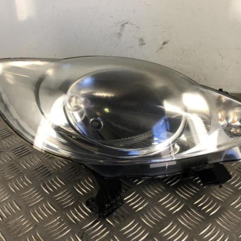 Optique avant principal droit (feux)(phare) PEUGEOT 107