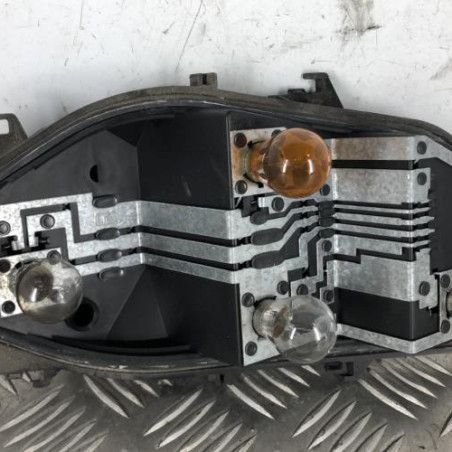 Platine feu arriere droit RENAULT CLIO 3 Photo n°1
