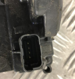 Serrure arriere droit RENAULT CLIO 3 Photo n°3