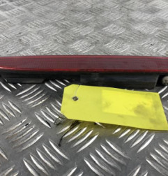Feu arriere stop central RENAULT CLIO 2