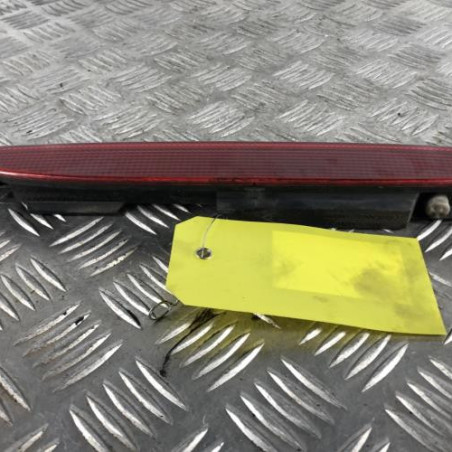 Feu arriere stop central RENAULT CLIO 2