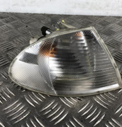 Optique avant secondaire droit (feux)(clignotant) BMW SERIE 3 E46 Photo n°1