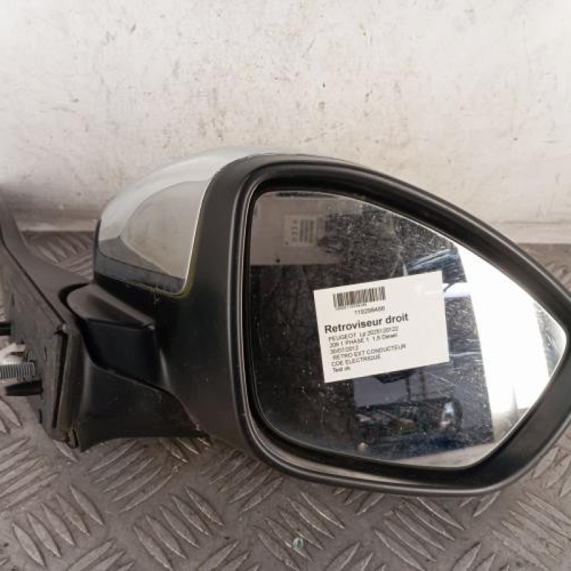 Retroviseur droit PEUGEOT 208 1