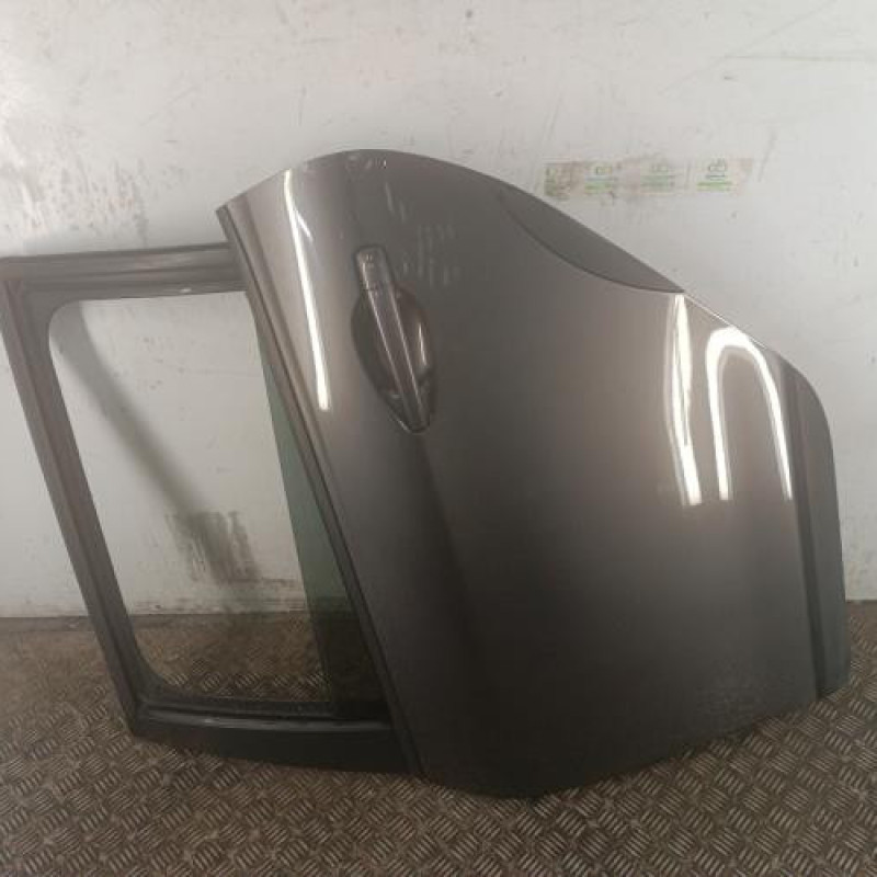 Porte arriere gauche PEUGEOT 2008 1