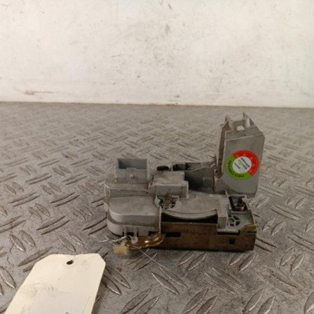 Serrure avant droit PEUGEOT 307 Photo n°1