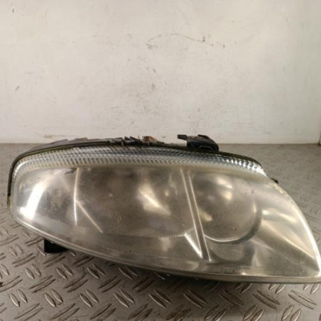 Optique avant principal droit (feux)(phare) ALFA ROMEO GT Photo n°1