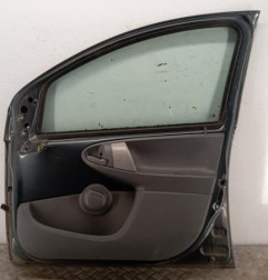 Porte avant droit TOYOTA AYGO 1