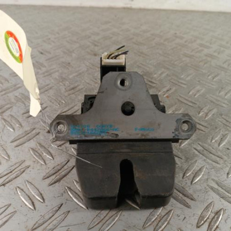 Serrure de hayon FORD FOCUS 2