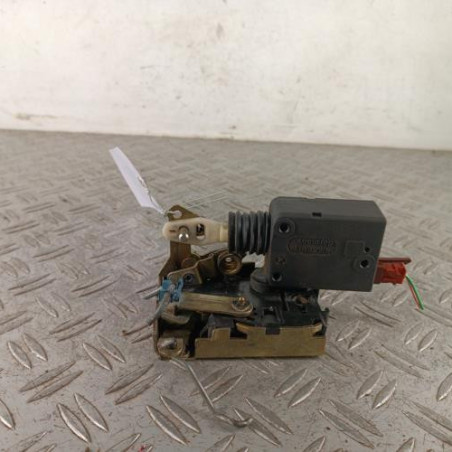 Serrure avant droit PEUGEOT 106 Photo n°1