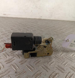 Serrure avant droit PEUGEOT 106