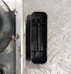 Bloc ABS (freins anti-blocage) PEUGEOT 206+ Photo n°5