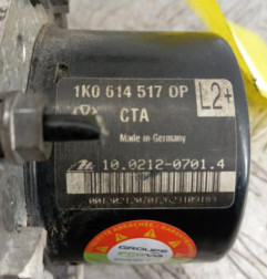 Bloc ABS (freins anti-blocage) VOLKSWAGEN TOURAN 2 Photo n°4