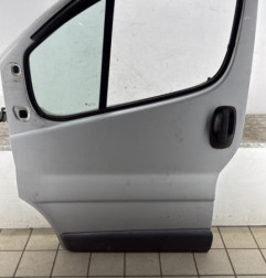 Porte avant gauche OPEL VIVARO 1 Photo n°1