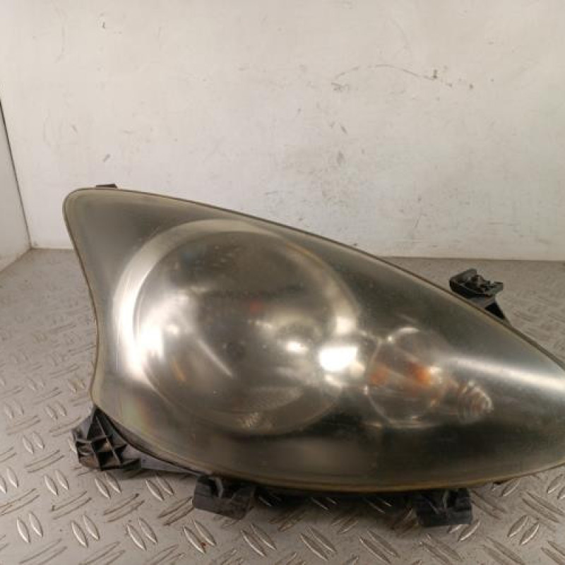 Optique avant principal droit (feux)(phare) TOYOTA AYGO 1