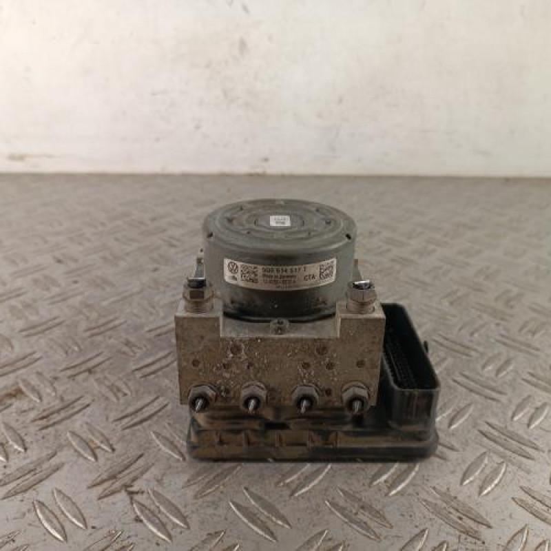 Bloc ABS (freins anti-blocage) VOLKSWAGEN GOLF 7