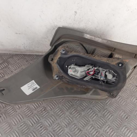 Feu arriere principal droit (feux) TOYOTA VERSO