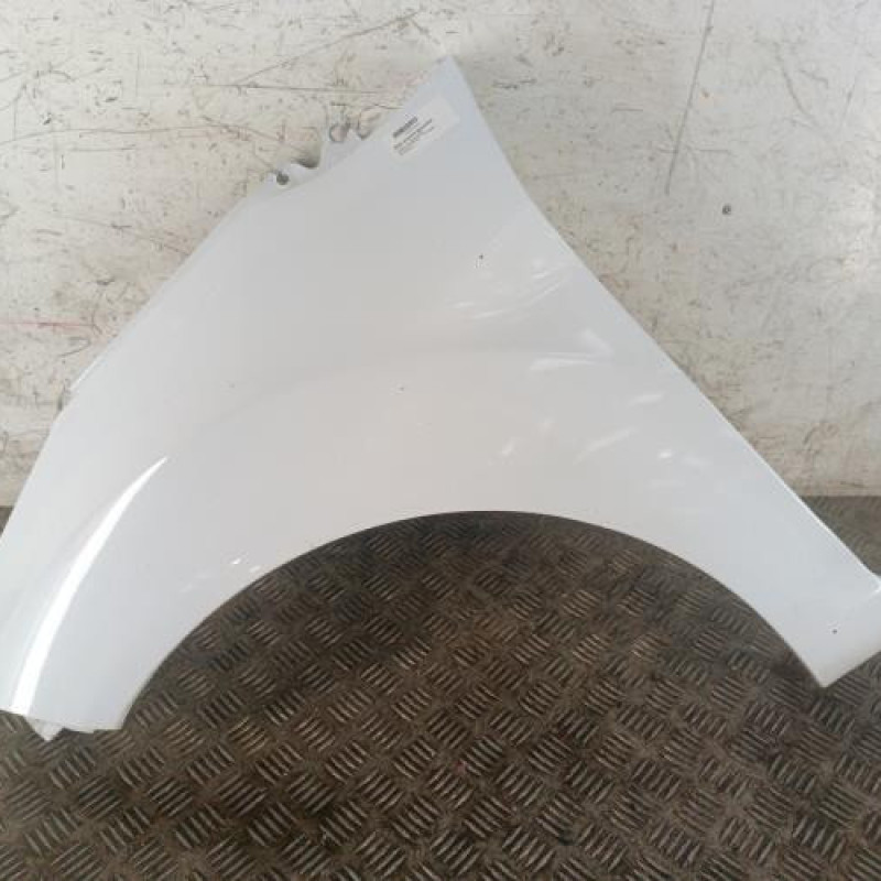 Aile avant gauche FORD FIESTA 6 Aile avant gauche FORD FIESTA 6