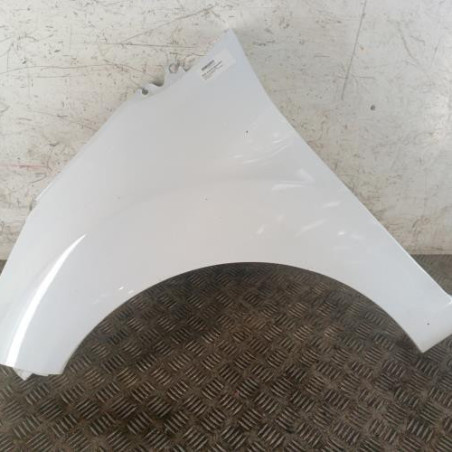 Aile avant gauche FORD FIESTA 6 Photo n°1