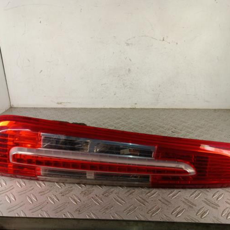 Feu arriere principal gauche (feux) FORD C-MAX 1