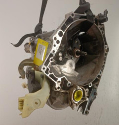 Boite de vitesses PEUGEOT 208 1 Photo n°1