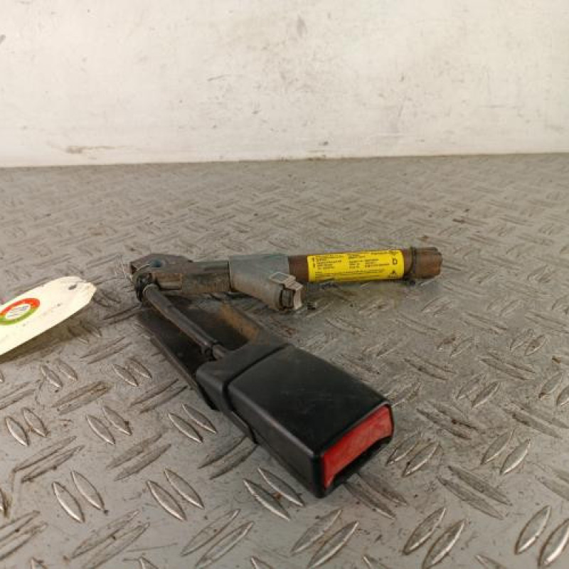 Attache ceinture avant droit RENAULT KANGOO 1