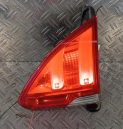 Feu arriere secondaire droit (feux) PEUGEOT 2008 1 Photo n°1