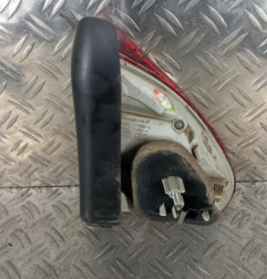 Feu arriere secondaire droit (feux) PEUGEOT 2008 1 Photo n°3