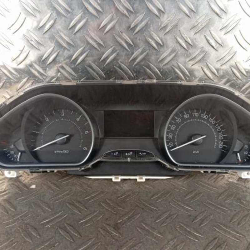Compteur PEUGEOT 2008 1