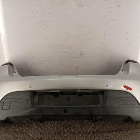 Pare choc arriere RENAULT CLIO 4 Photo n°1