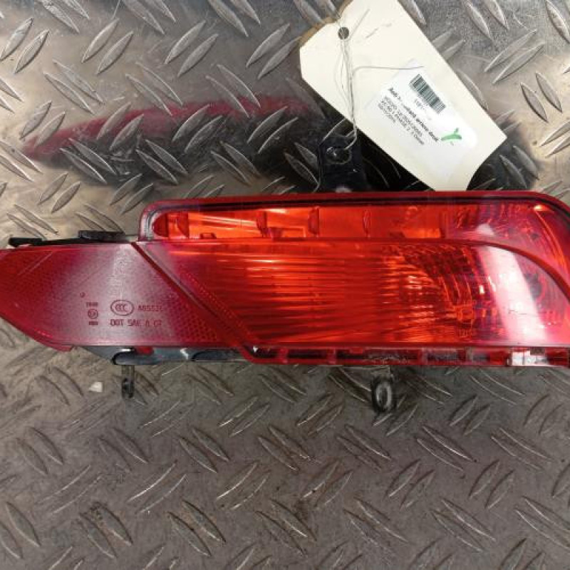 Anti brouillard arriere droit VOLVO XC 60 1