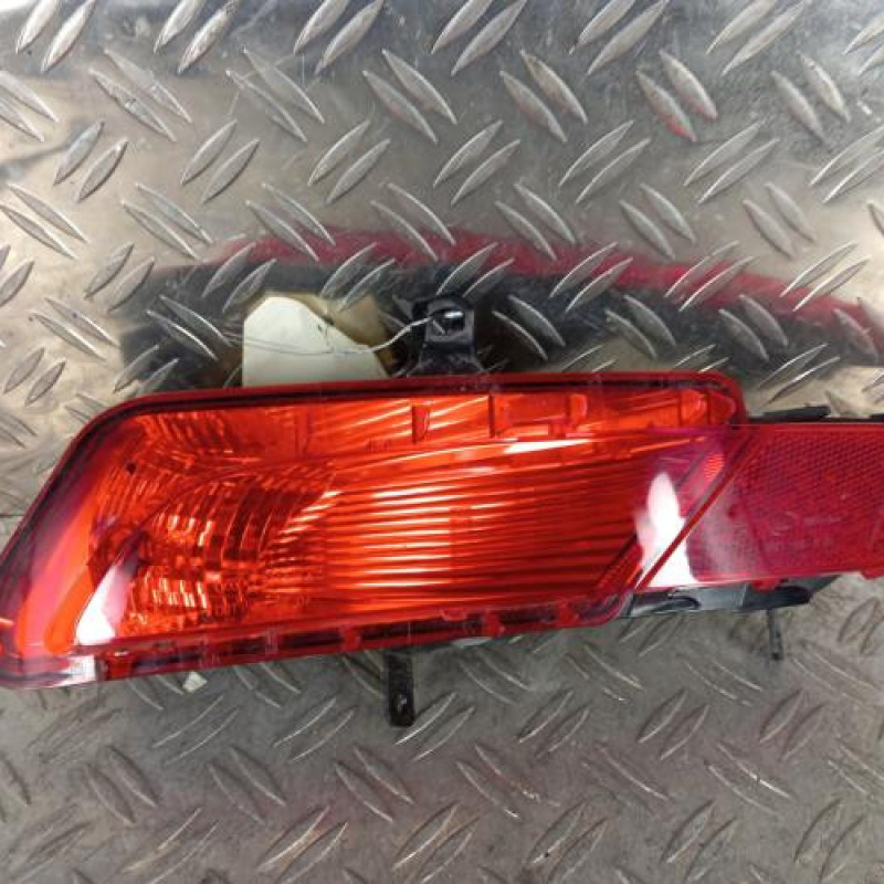 Anti brouillard arriere gauche VOLVO XC 60 1 Anti brouillard arriere gauche VOLVO XC 60 1