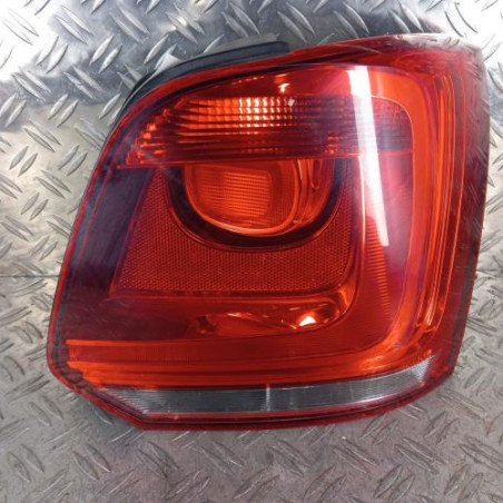 Feu arriere principal droit (feux) VOLKSWAGEN POLO 5 Photo n°1