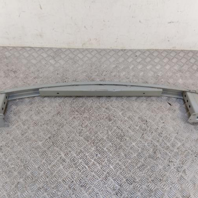 Renfort pare choc arriere (traverse) RENAULT SCENIC 4