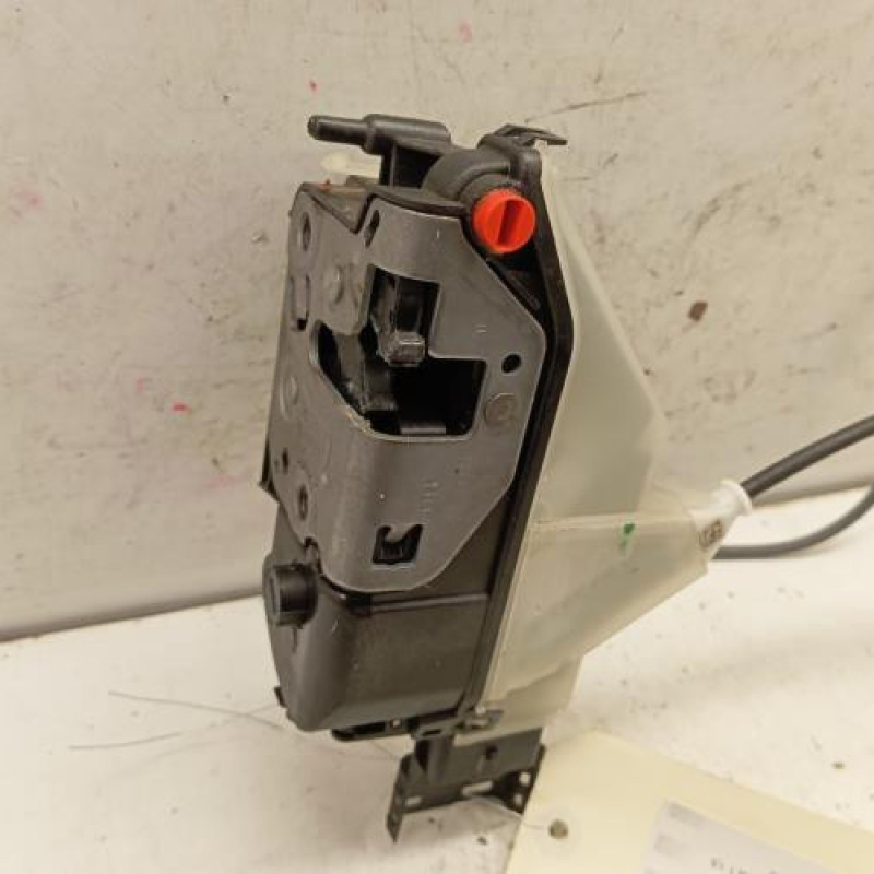 Serrure arriere gauche CITROEN C3 AIRCROSS 1 Serrure arriere gauche CITROEN C3 AIRCROSS 1