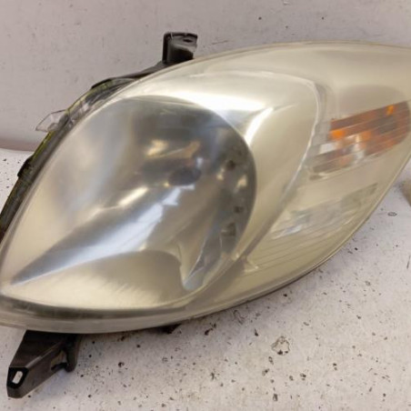 Optique avant principal droit (feux)(phare) TOYOTA YARIS 2 Photo n°1
