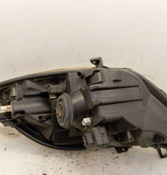 Optique avant principal droit (feux)(phare) TOYOTA YARIS 2