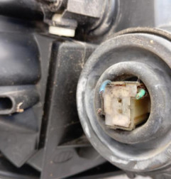 Optique avant principal droit (feux)(phare) TOYOTA YARIS 2 Photo n°3