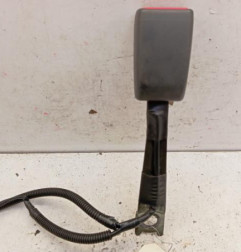 Attache ceinture avant droit TOYOTA YARIS 2 Photo n°1