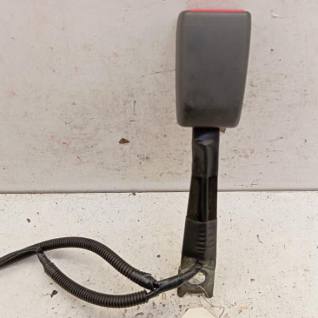 Attache ceinture avant droit TOYOTA YARIS 2 Photo n°1