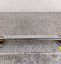 Renfort pare choc arriere (traverse) TOYOTA YARIS 2 Photo n°1