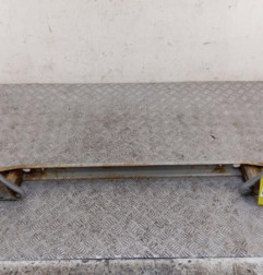 Renfort pare choc arriere (traverse) TOYOTA YARIS 2