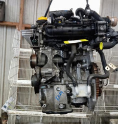 Moteur RENAULT CLIO 4 Photo n°1