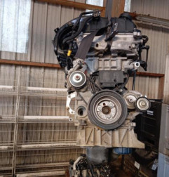 Moteur PEUGEOT 208 1 Photo n°4