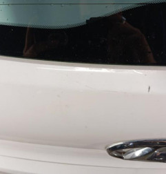 Malle/Hayon arriere HYUNDAI TUCSON 2 Photo n°3