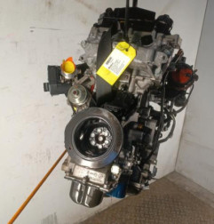 Moteur PEUGEOT 208 1