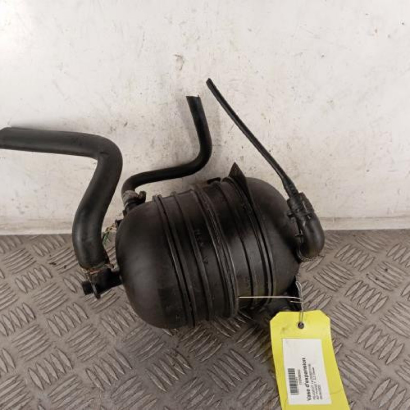 Vase d'expansion PEUGEOT 607