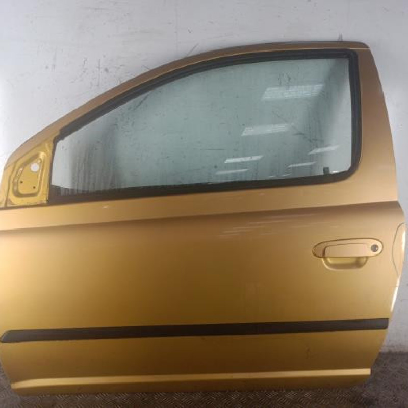 Porte avant gauche TOYOTA YARIS 1
